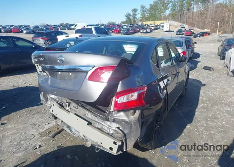 2017 Nissan Sentra S из США, поврежденный, VIN 3N1AB7AP0HY387818